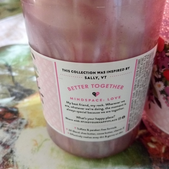 FIND YOUR HAPPY PLACE WRAPPED IN YOUR ARM SET - Picture 6 of 7